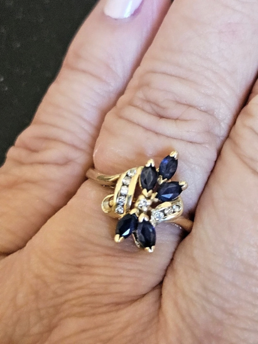 14K Gold Blue Spinel And Diamonds Floral Cluster Ring 3g Size 7.75-8